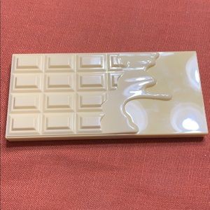 Makeup Revolution Naked Chocolate Palette